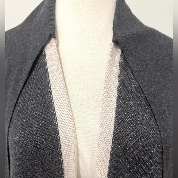 NIC + ZOE Sweater Wrap Attached Scarf Dark Gray Cream One Size - Picture 7 of 14